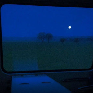 美女内裤被扒被塞住漏水喷浆潮
